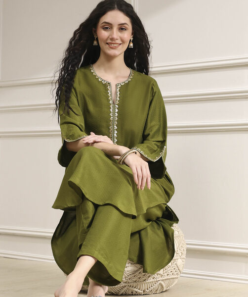 Olive Green Dyed Straight Kurta Set